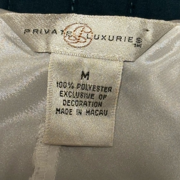 Luxurious Satin Lace-Trimmed Slip - Picture 3 of 6